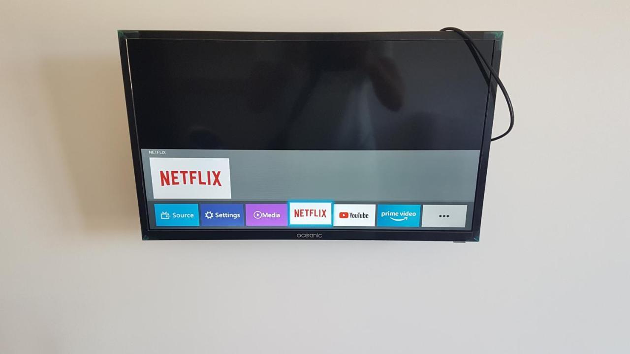 New Cheap Private Room, Kitchen , Overwieuw Sea,Tram On Spot, 12 Minutes From Nice Train Station With Tram , Beach In 17 Min Tram , Chambre Privee Pas Cher, Cuisine Equipee , Tram Sur Place, Apercu Mer, 12 Min De La Gare De Nice Avec Le Tram, 17 Min Екстер'єр фото