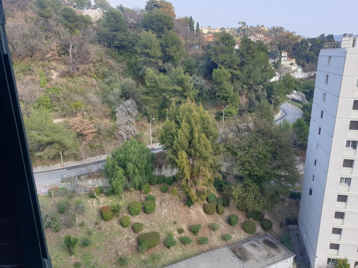New Cheap Private Room, Kitchen , Overwieuw Sea,Tram On Spot, 12 Minutes From Nice Train Station With Tram , Beach In 17 Min Tram , Chambre Privee Pas Cher, Cuisine Equipee , Tram Sur Place, Apercu Mer, 12 Min De La Gare De Nice Avec Le Tram, 17 Min Екстер'єр фото